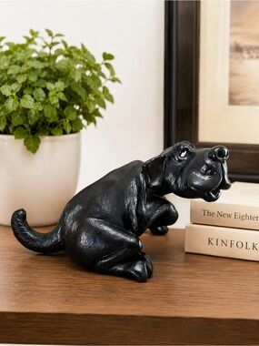 Hound Dog Figurine  1984 Beasties Of The Kingdom By John Raya